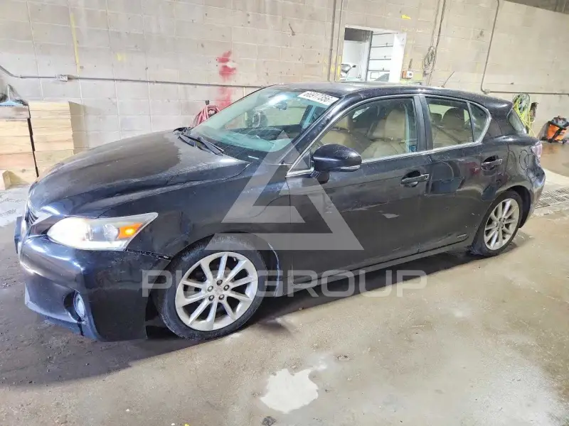 2012 Lexus CT200 photo