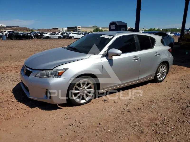 2012 Lexus CT200 photo