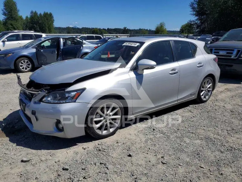 2012 Lexus CT200 фото