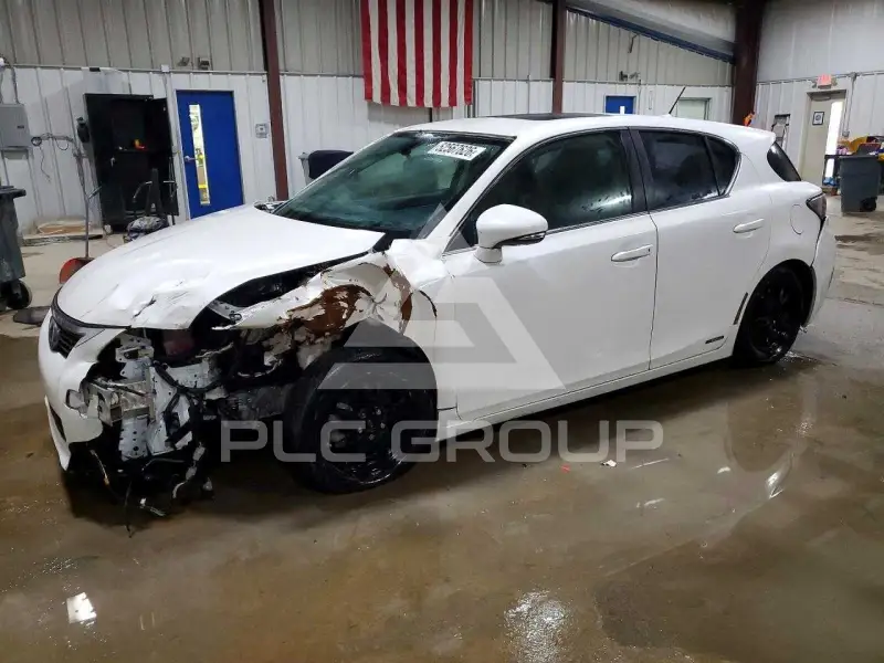 2012 Lexus CT200 фото
