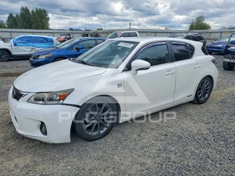 2012 Lexus CT200 фото