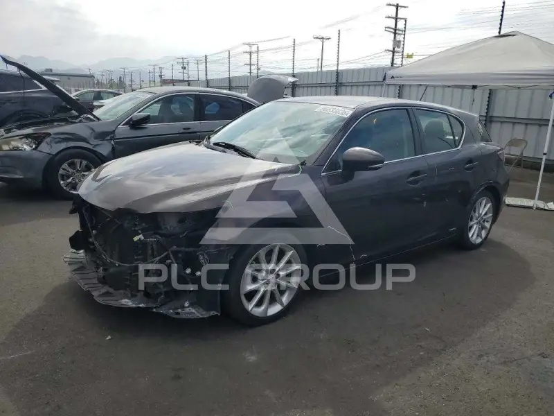 2012 Lexus CT200 photo