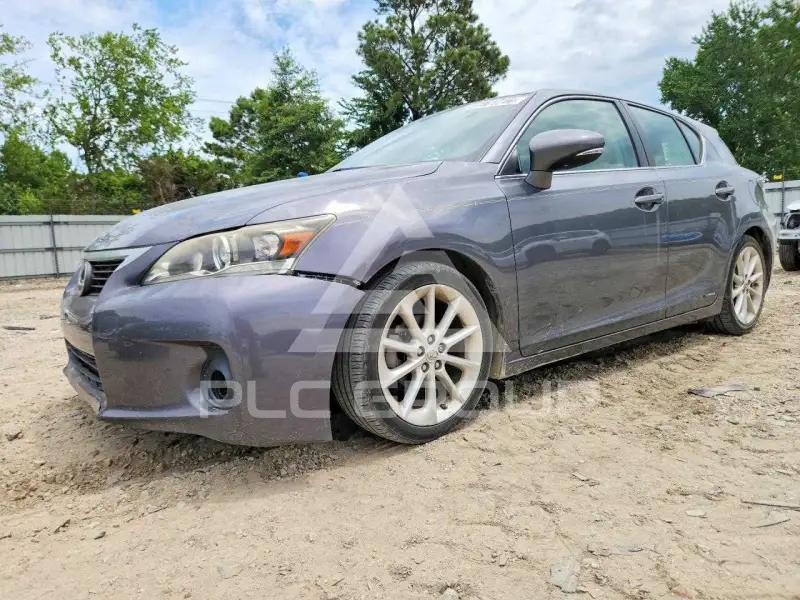 2012 Lexus CT200 фото