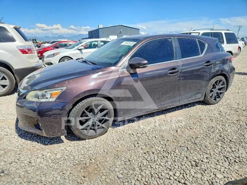 2012 Lexus CT200 фото