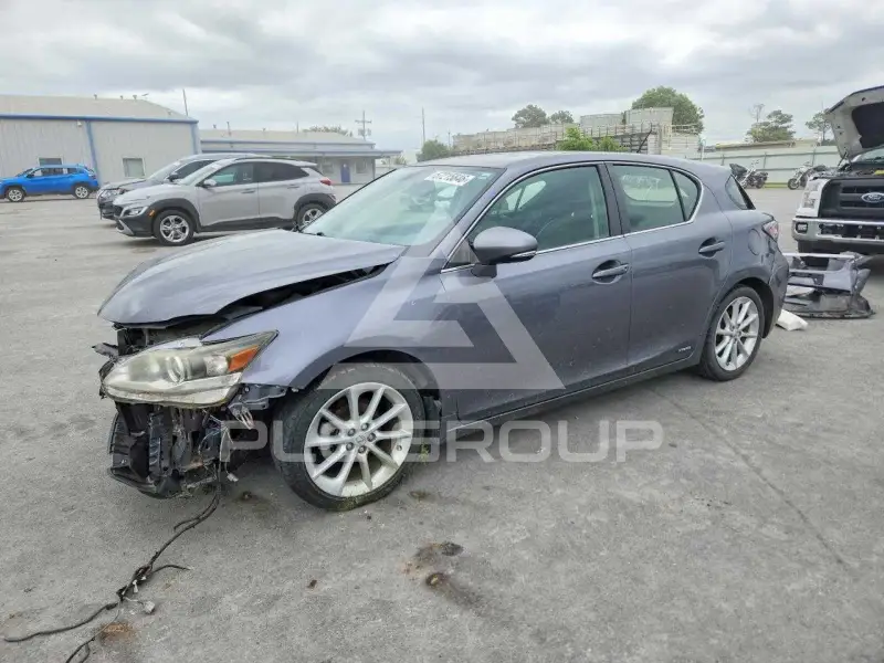 2012 Lexus CT200 фото