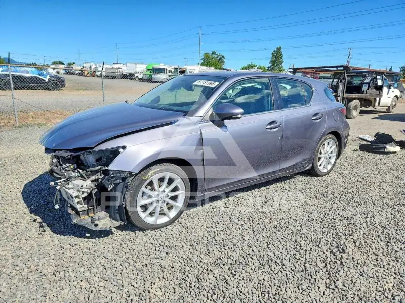 2012 Lexus CT200 фото