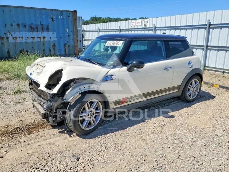 2012 Mini COOPER photo