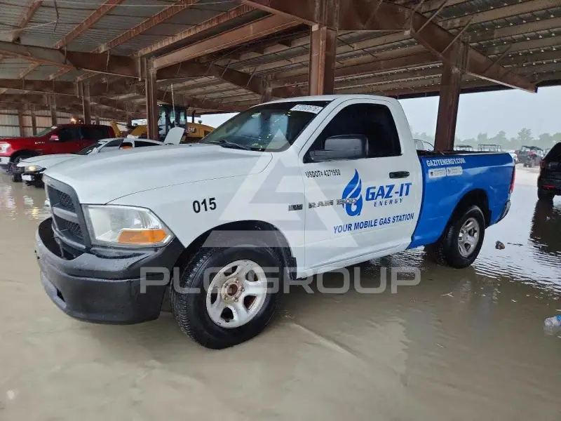 2012 RAM 1500 photo