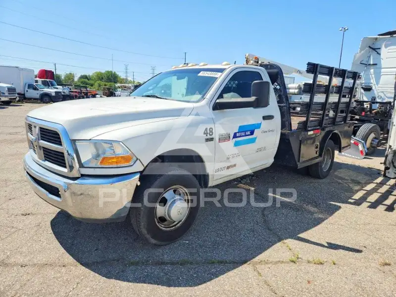 2012 RAM 3500 photo