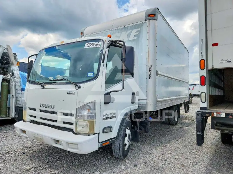 2012 Isuzu NPR фото