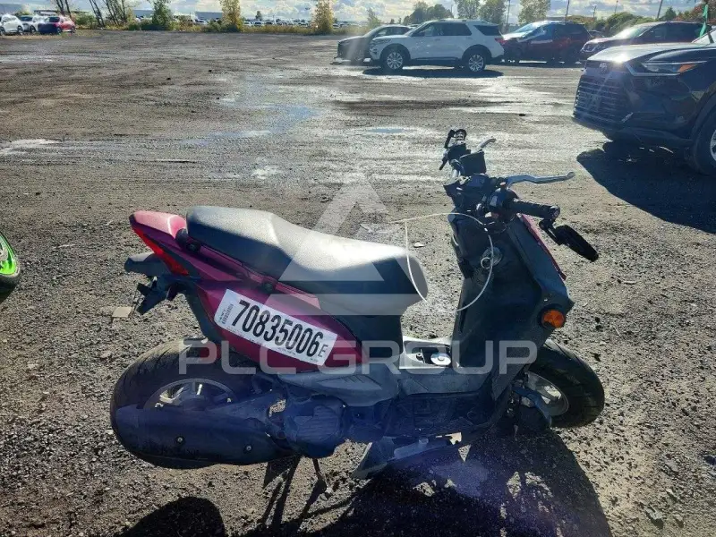 2012 Yamaha  фото