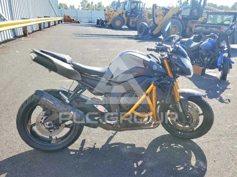 2012 Yamaha FZ6 фото
