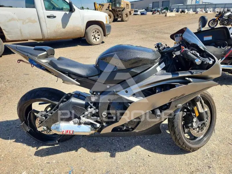 2012 Yamaha YZF600 фото