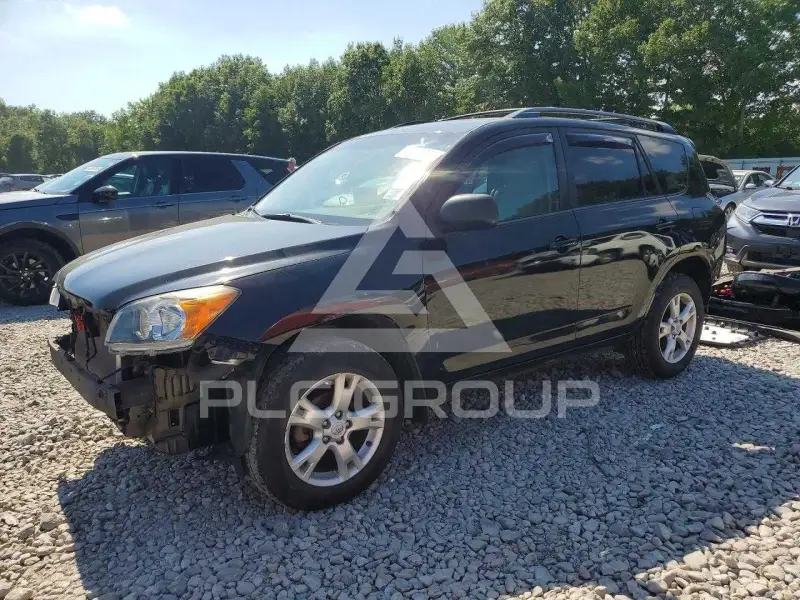 2012 Toyota RAV4 фото