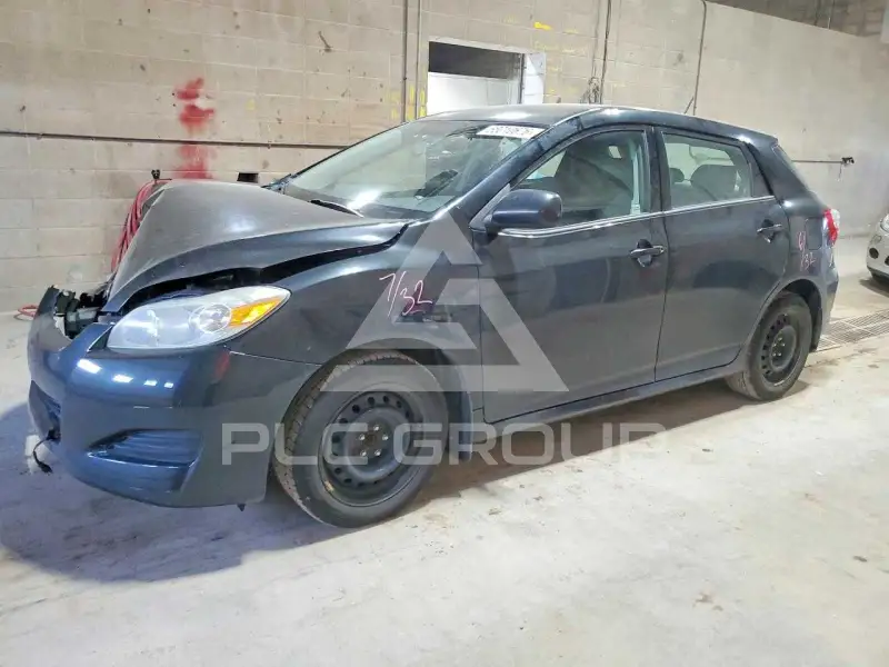2012 Toyota MATRIX фото