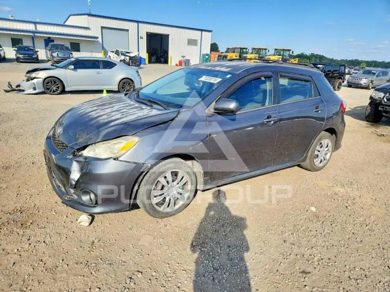 2012 Toyota MATRIX фото