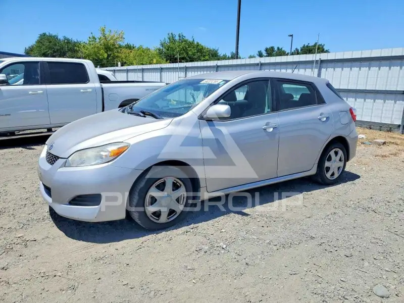 2012 Toyota MATRIX фото