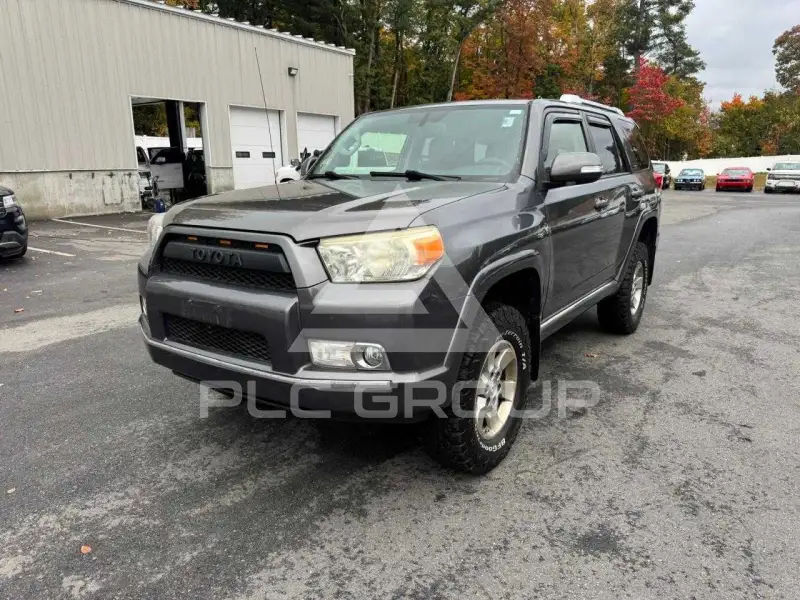 2012 Toyota 4 RUNNER photo