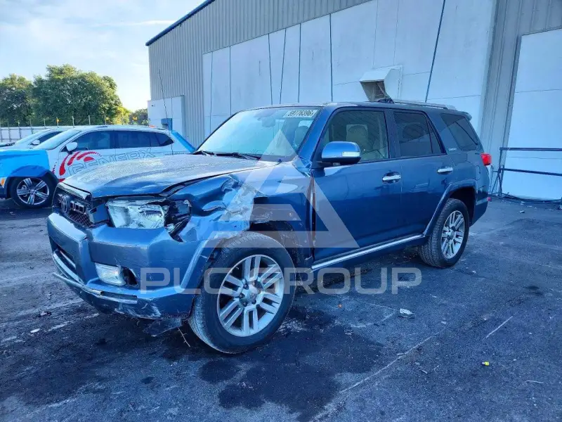 2012 Toyota 4 RUNNER фото