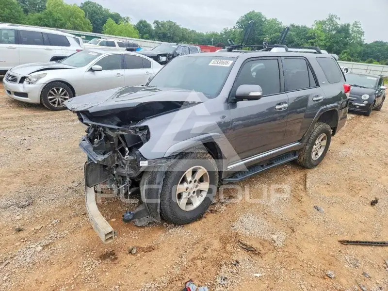 2012 Toyota 4 RUNNER photo