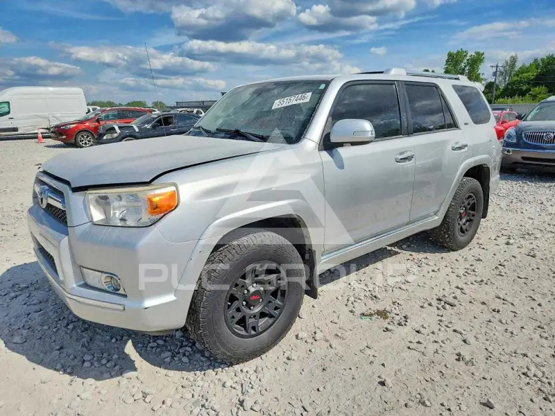 2012 Toyota 4 RUNNER фото