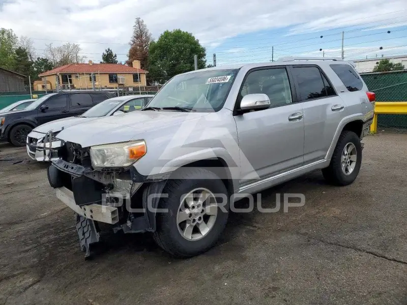 2012 Toyota 4 RUNNER фото
