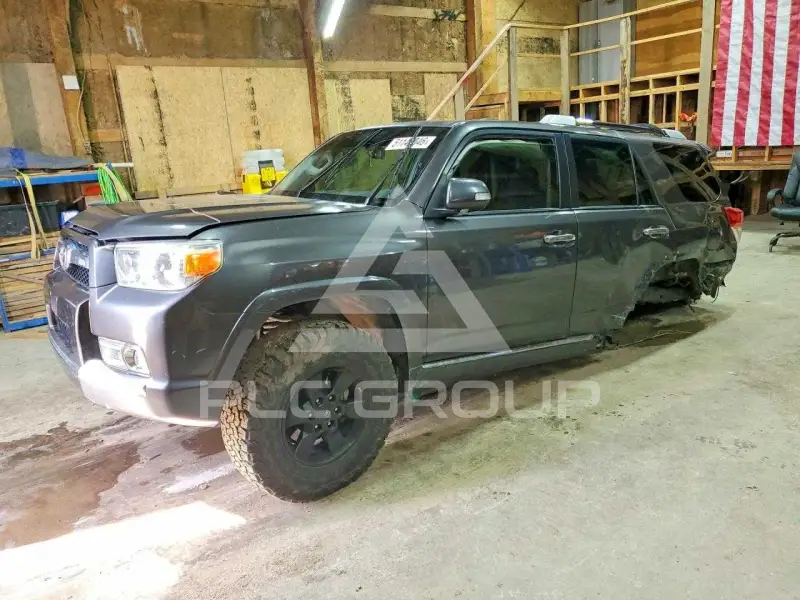 2012 Toyota 4 RUNNER фото
