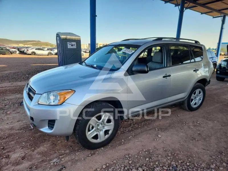2012 Toyota RAV4 photo