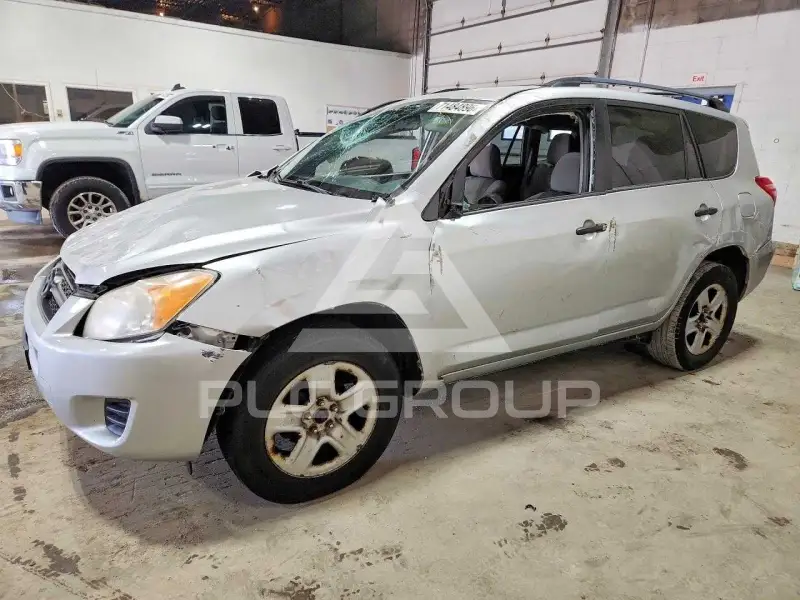 2012 Toyota RAV4 photo