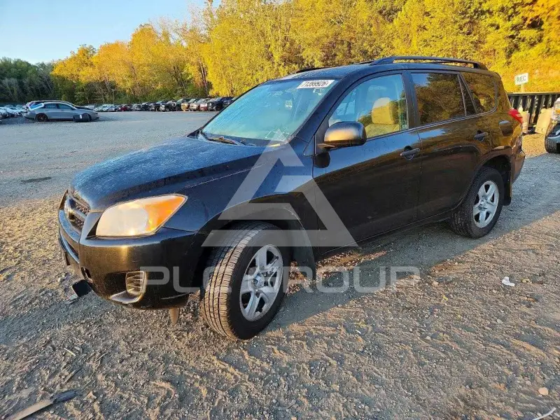 2012 Toyota RAV4 фото