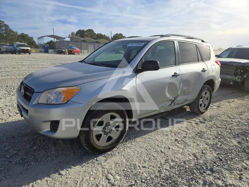 2012 Toyota RAV4 фото