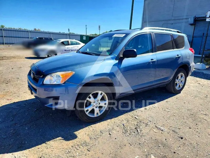 2012 Toyota RAV4 фото