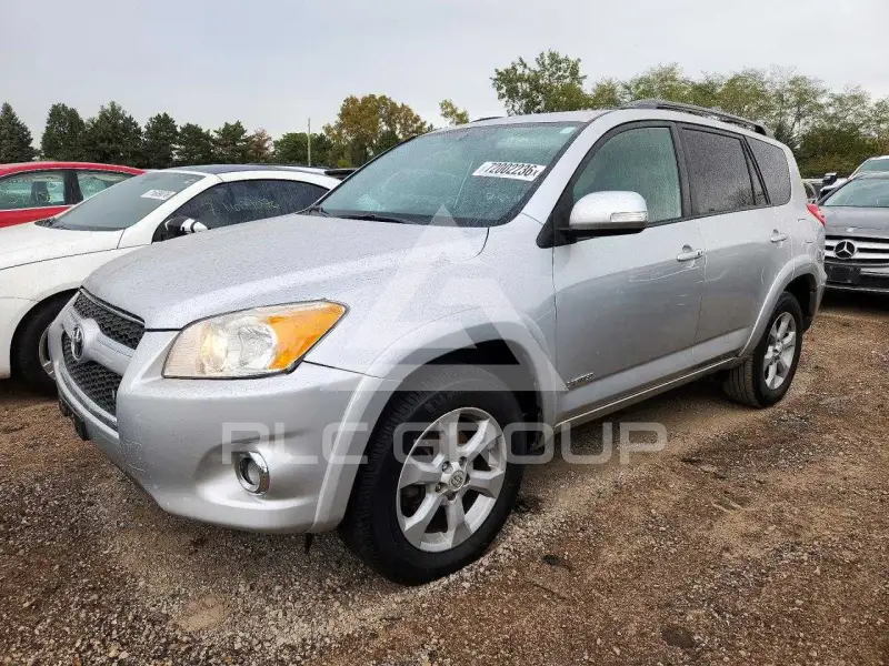 2012 Toyota RAV4 фото