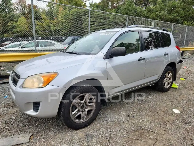 2012 Toyota RAV4 photo