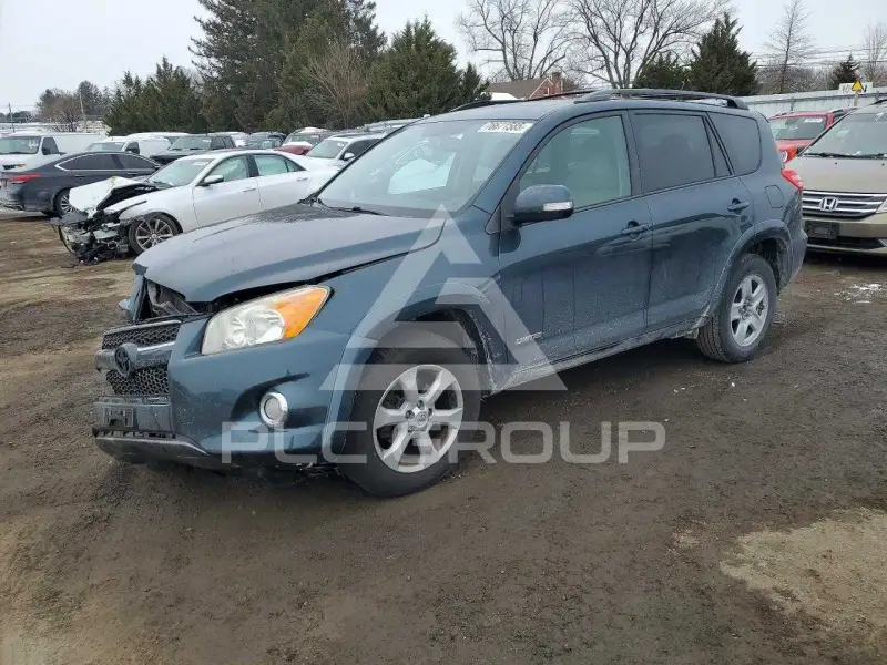2012 Toyota RAV4 фото
