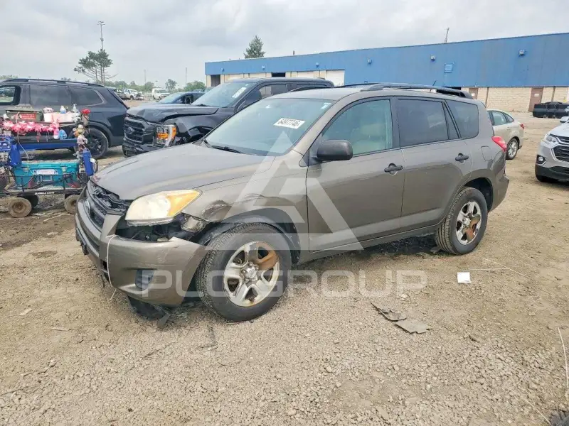 2012 Toyota RAV4 фото
