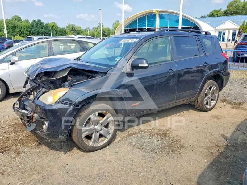 2012 Toyota RAV4 фото