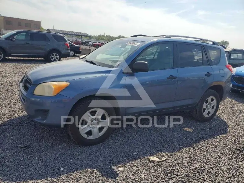 2012 Toyota RAV4 photo