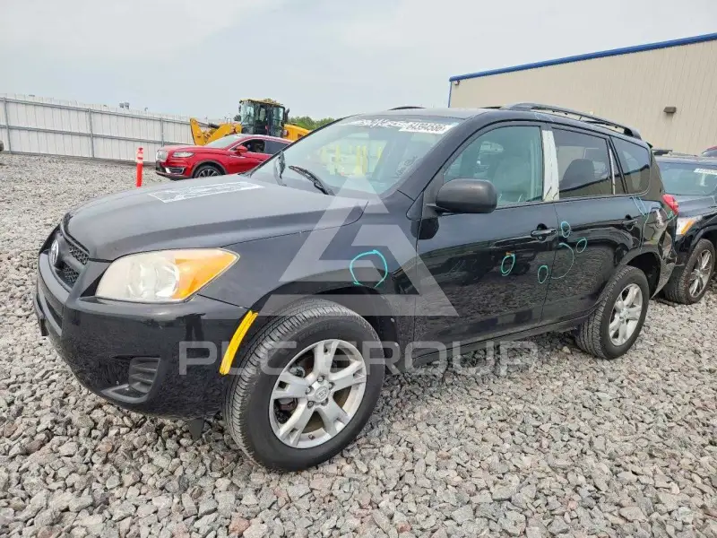 2012 Toyota RAV4 фото