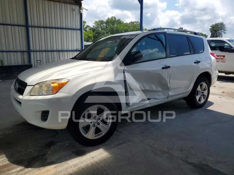 2012 Toyota RAV4 фото