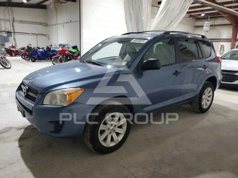2012 Toyota RAV4 фото