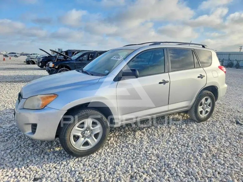 2012 Toyota RAV4 photo