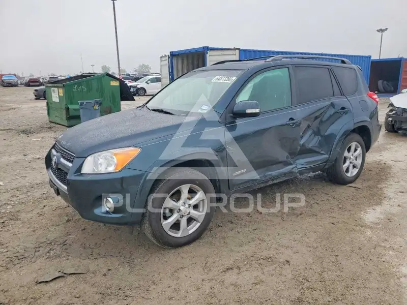 2012 Toyota RAV4 photo