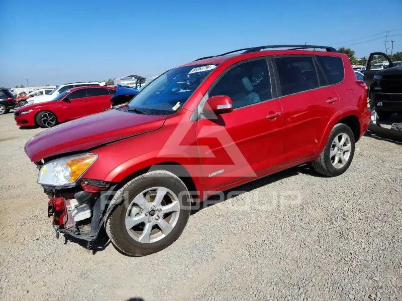 2012 Toyota RAV4 фото