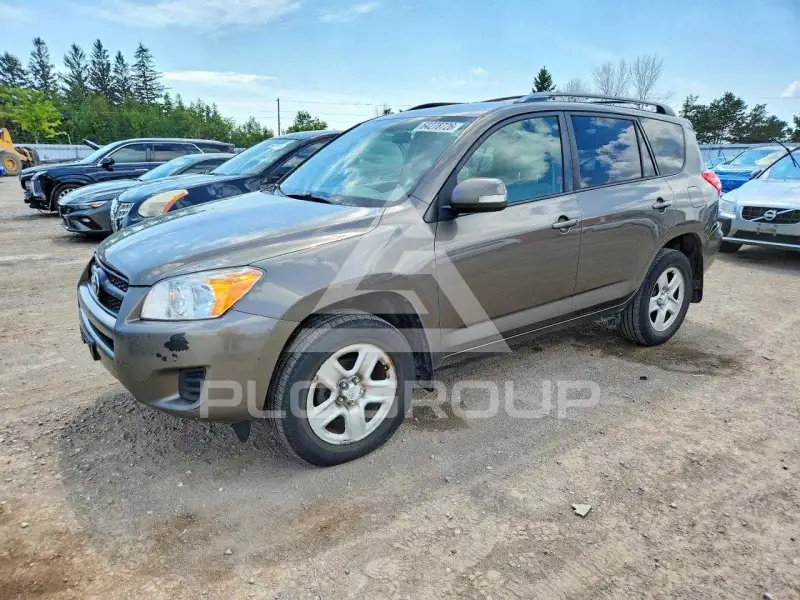 2012 Toyota RAV4 photo