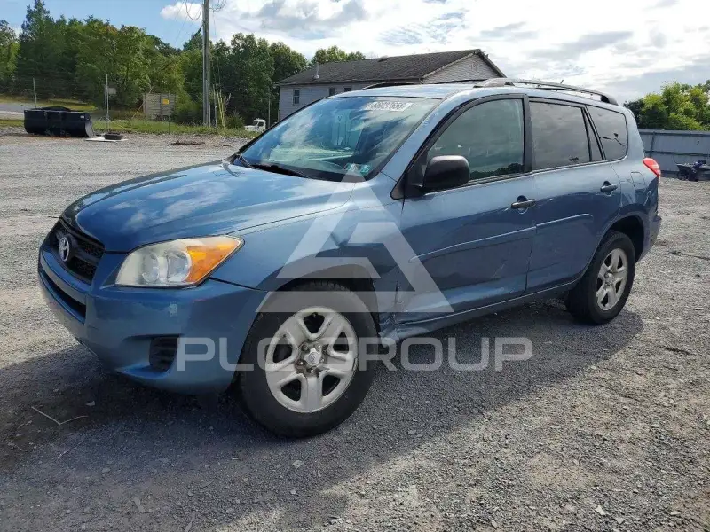 2012 Toyota RAV4 photo