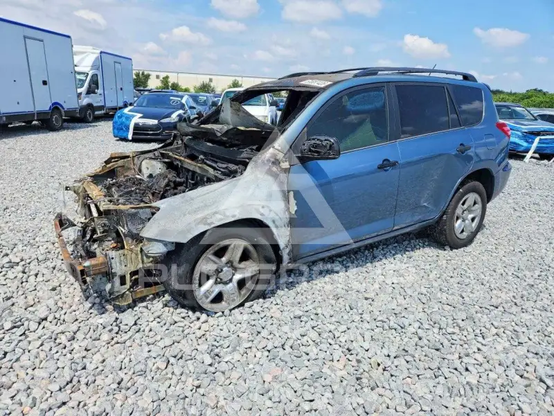 2012 Toyota RAV4 фото