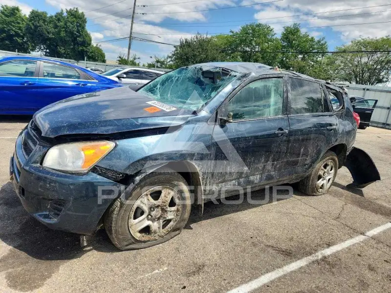 2012 Toyota RAV4 фото
