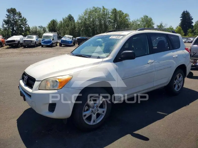2012 Toyota RAV4 фото
