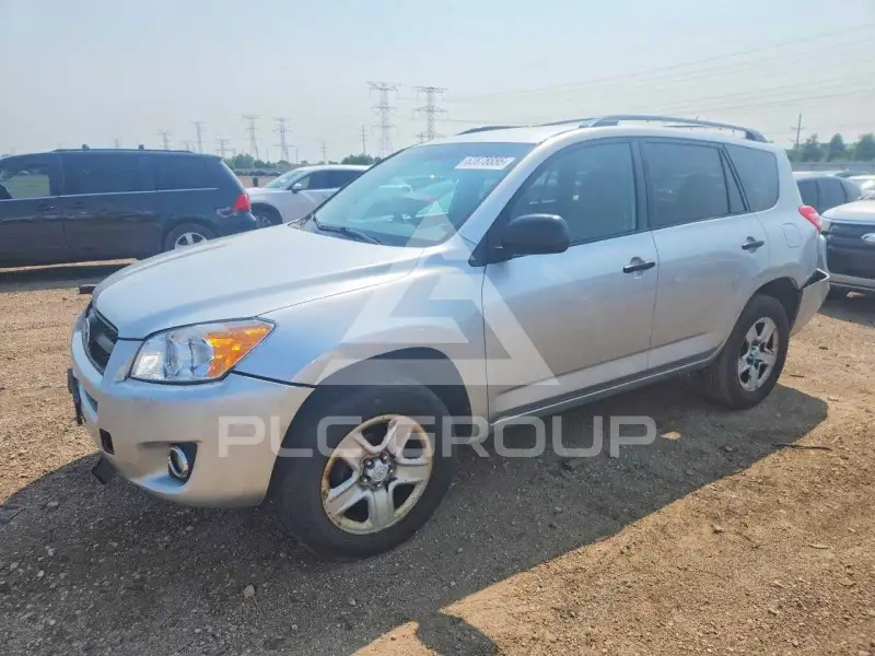 2012 Toyota RAV4 фото